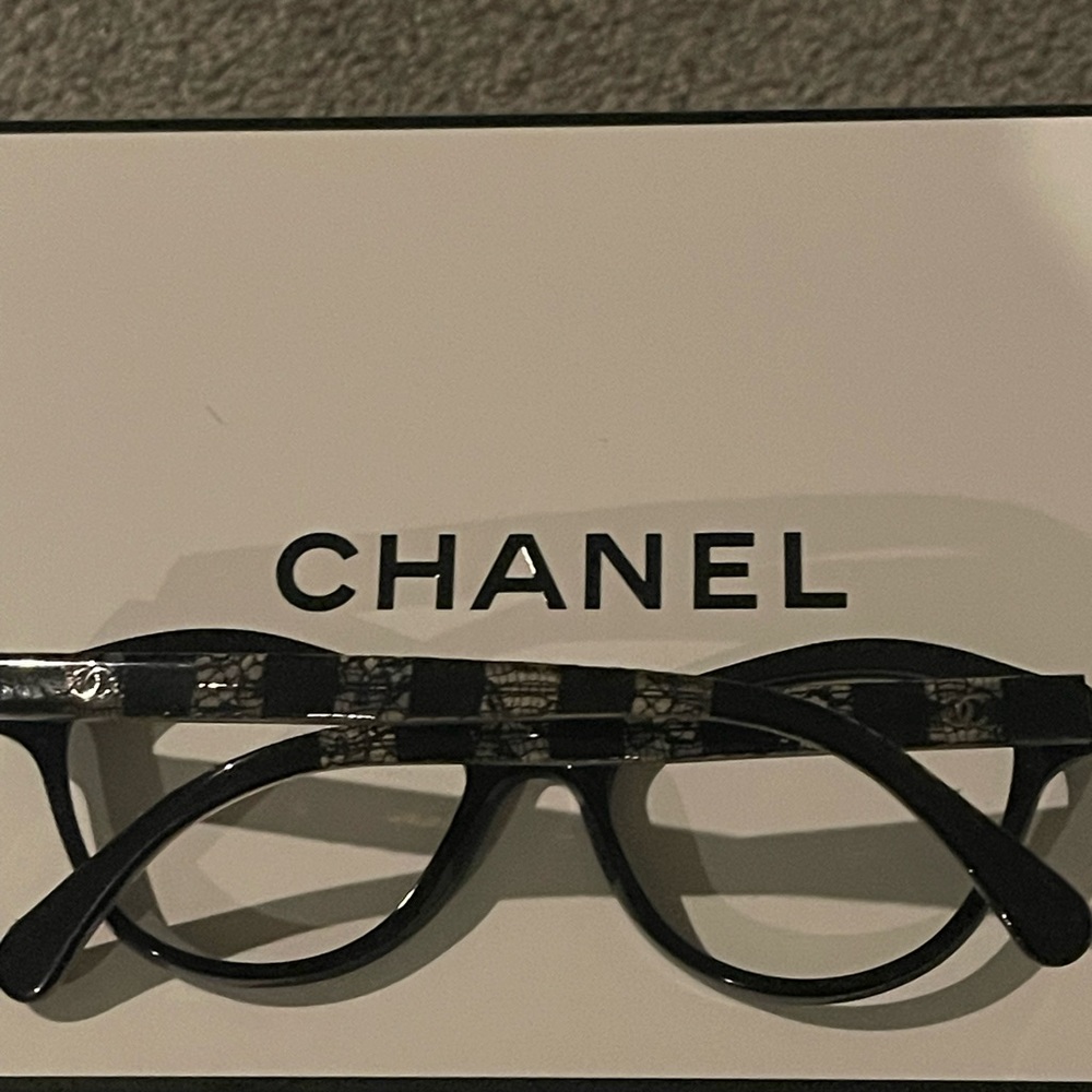Chanel Optical Frame Authentic - Picture 3 of 8